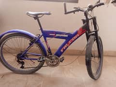 falcon cycle h used nhi hwe khari hwi h sirf tyre dalne h ismen