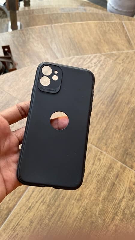 iPhone 11 covers 9