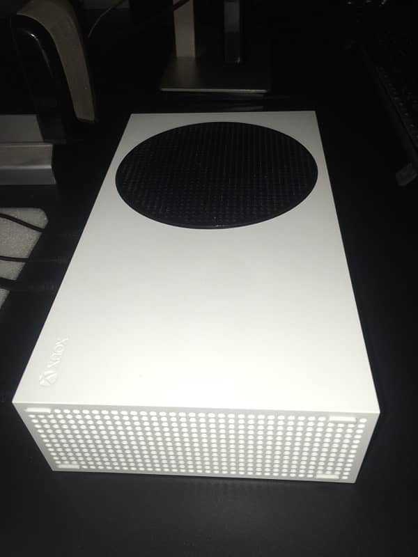 Xbox Series S UK Model 1