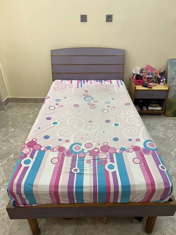 Single bed set with cupboard, bed and side table 4