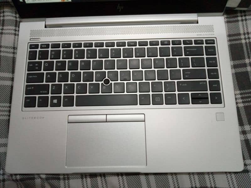 HP i5 8th generation Elite Book 3