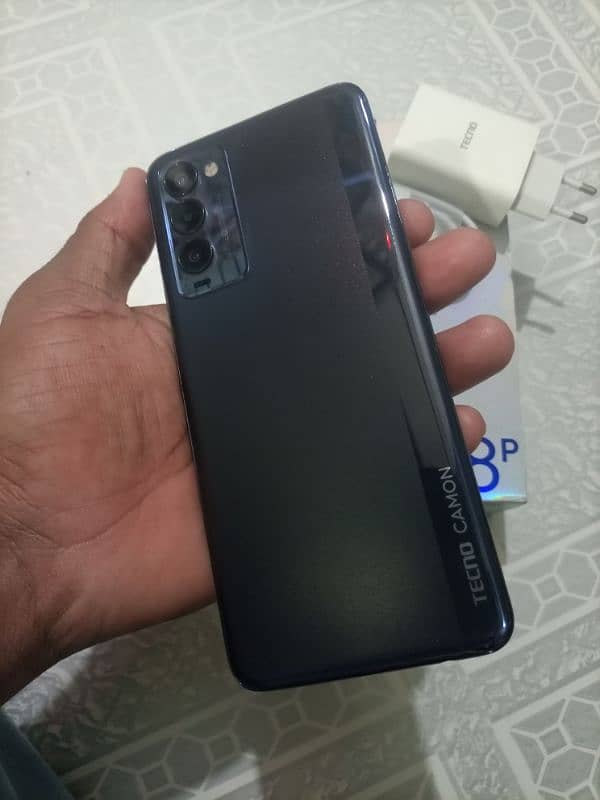 Tecno Camon 18P 8/128 3