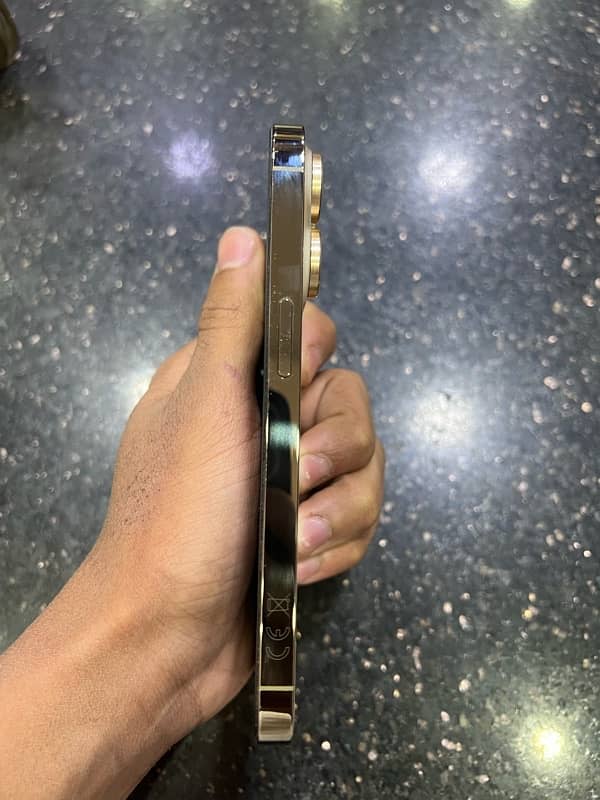 IPHONE 14 PRO | 128GB | PTA APPROVED 3