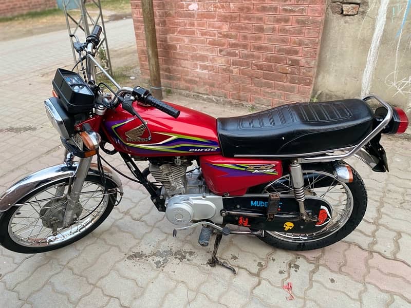 honda 125 2017 model good condition number 03009891494 0