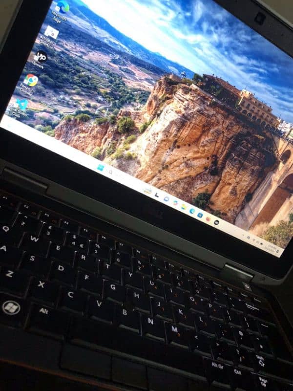 Dell Core i5 2nd Generation Laptop - Urgent Sale 0