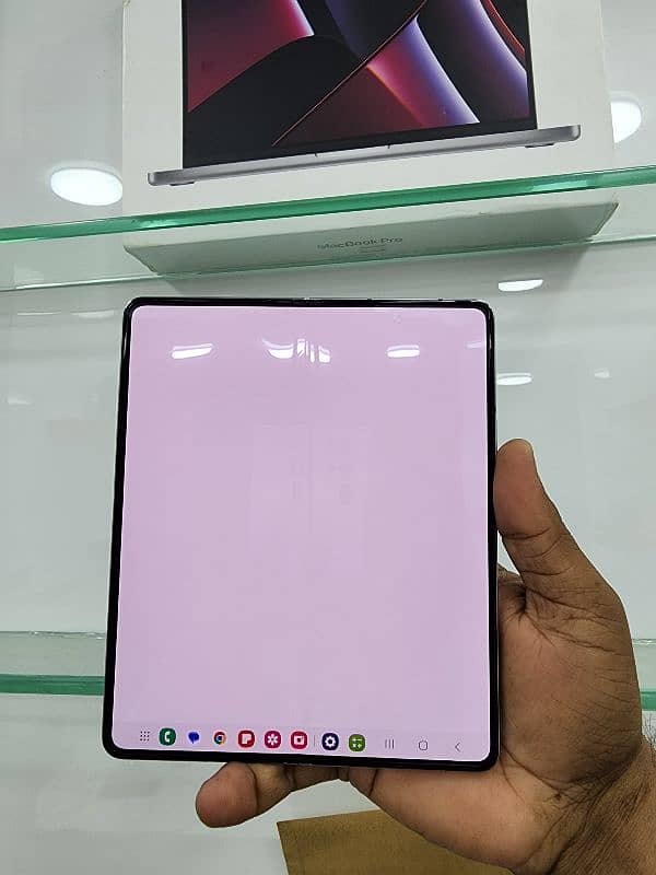 Samsung Galaxy Fold 5 5G Fresh Brand New Non PTA 4