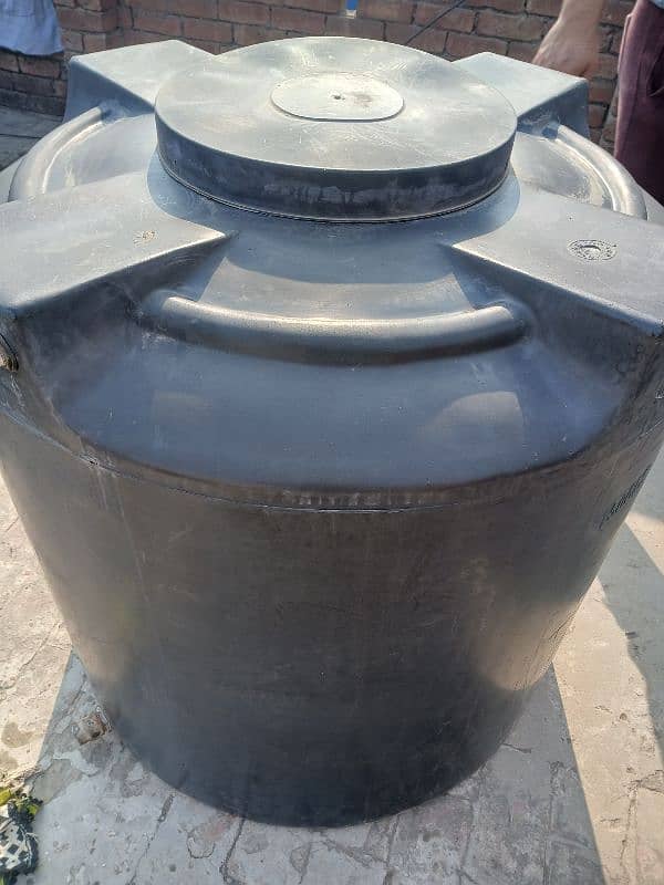 150 liter bahut solid aur strong water tank 6