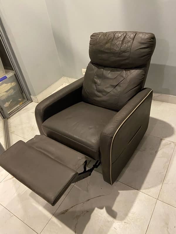 Celeste recliner 3