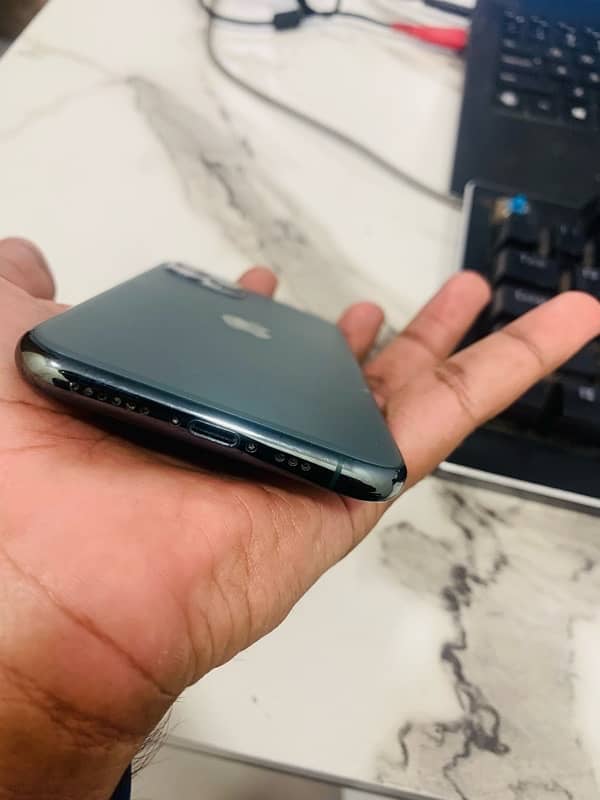 iphone 11pro pta approved 256gb 2