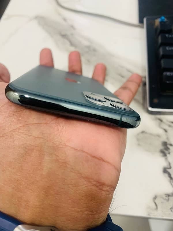 iphone 11pro pta approved 256gb 3