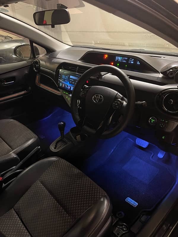 Toyota Aqua 2015 4