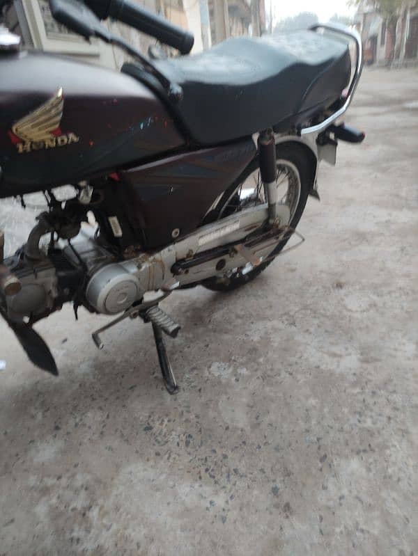 Honda CD70 1