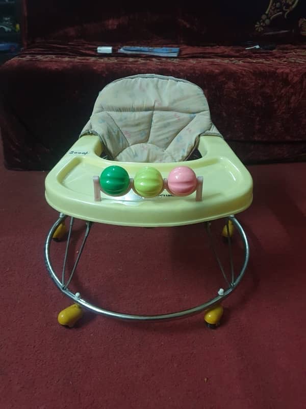 bany cary cot’ bath tub’ walker 2