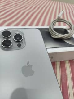 iPhone 15 pro max 256Gb Natural Titanium FU