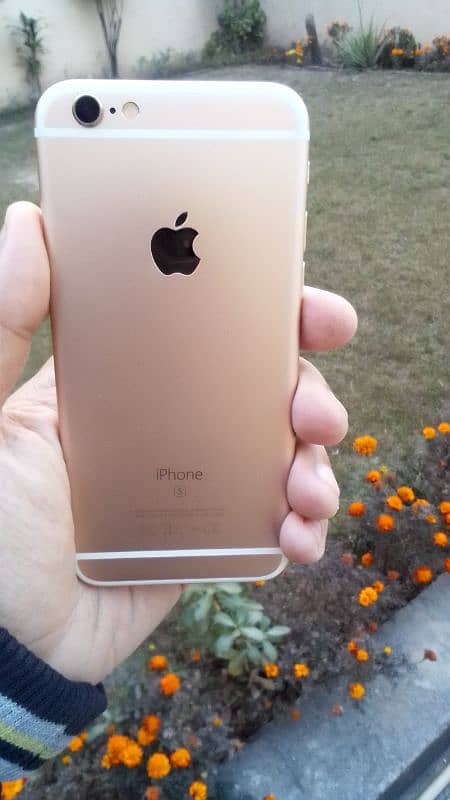 Iphone 6s Gold 10/10 Condition 4