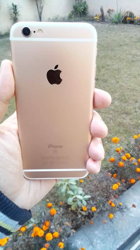 Iphone 6s Gold 10/10 Condition 6