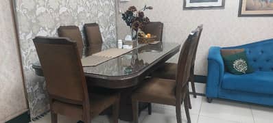 dining table perfect condition