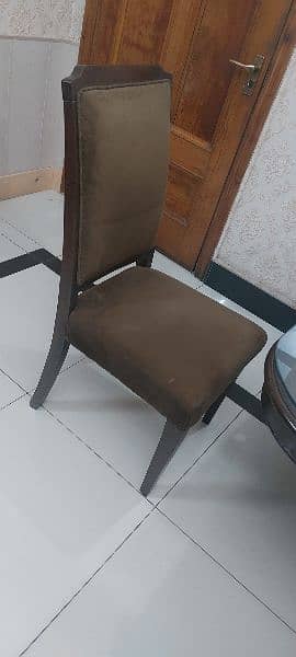 dining table perfect condition 1