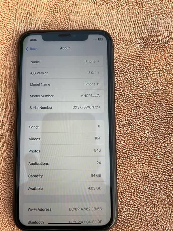 iPhone 11 , 64GB , condition 10/10 , with Box+cable, full lash 0