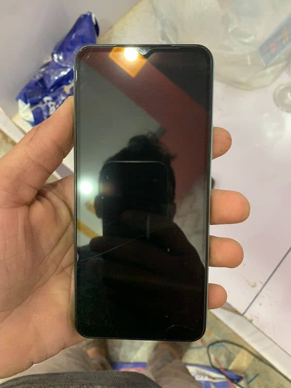 vivo y03t 4gb 64gb  All okay phone 5