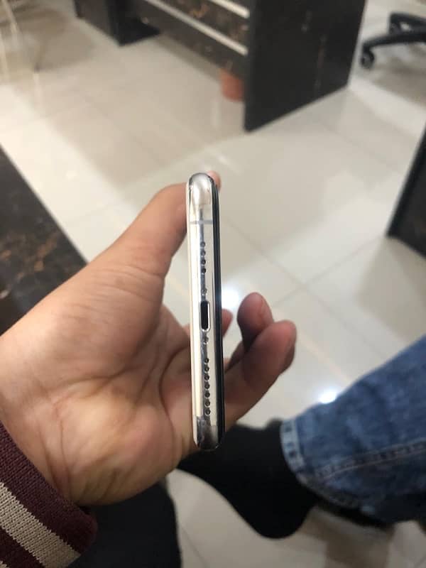 iPhone XS Max For sale 3