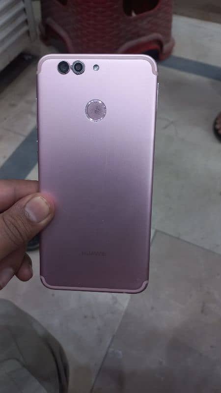 huawei  nova 2 plus 4/128 ha 1