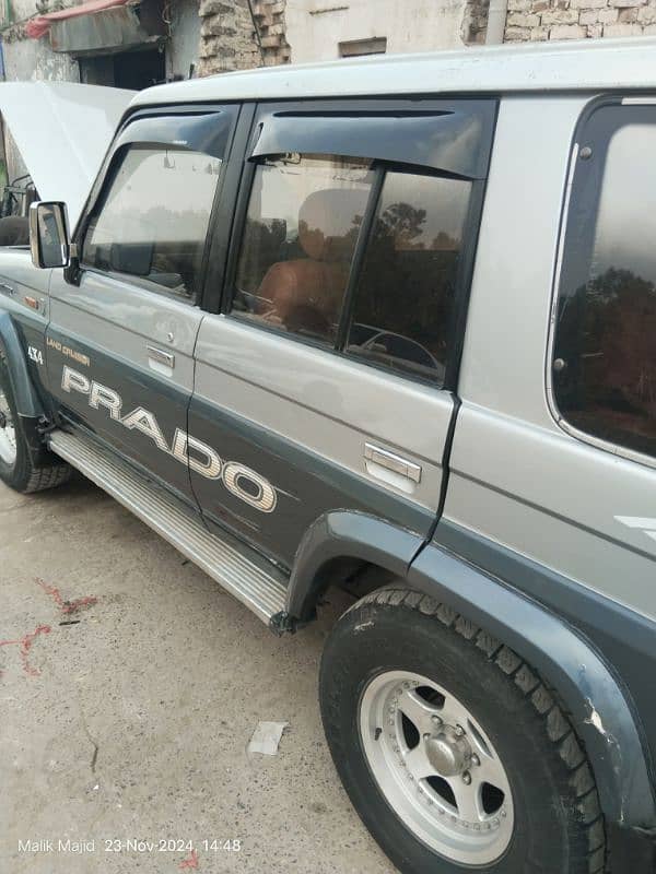 Toyota Land Cruiser 1993 17