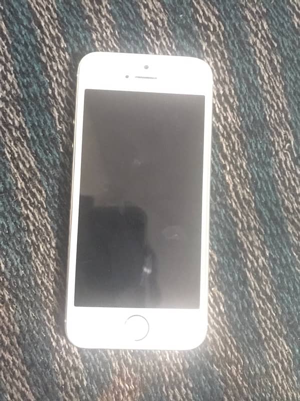 i phone 5s non pta 16 gb all ok finger ok 10 by 10 condcation 4