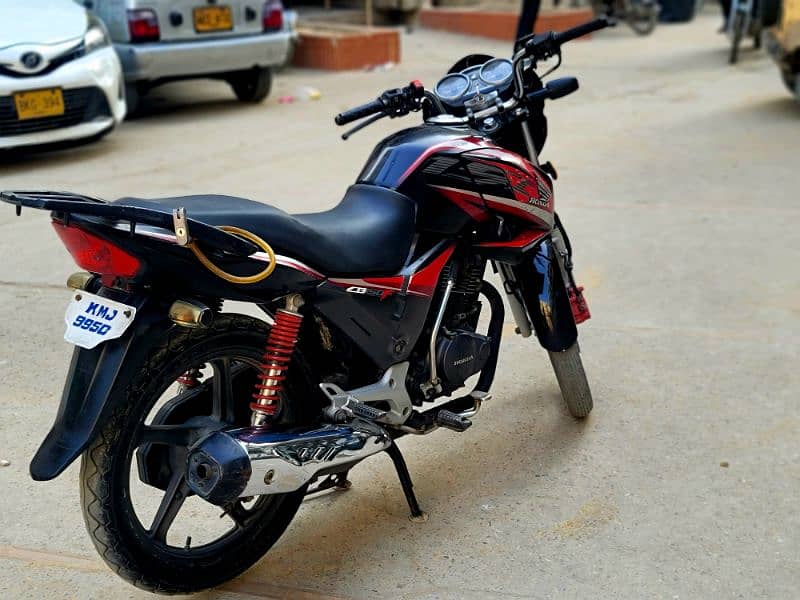 Honda CB 150F 2019 1st Owner VIP Condition 0*3*3*4*2*0*7*7*8*5*3 3