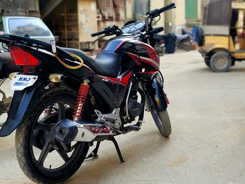 Honda CB 150F 2019 1st Owner VIP Condition 0*3*3*4*2*0*7*7*8*5*3 15