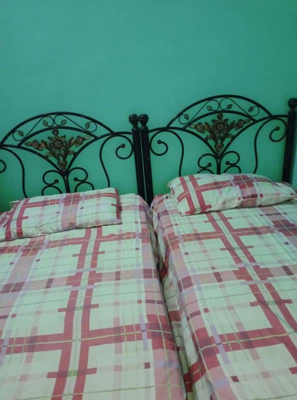 2 single bed with mattress 1