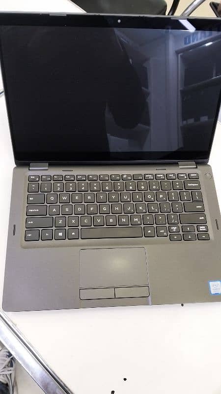 dell latitude 5300 0