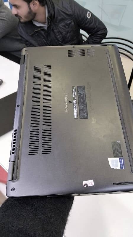 dell latitude 5300 9