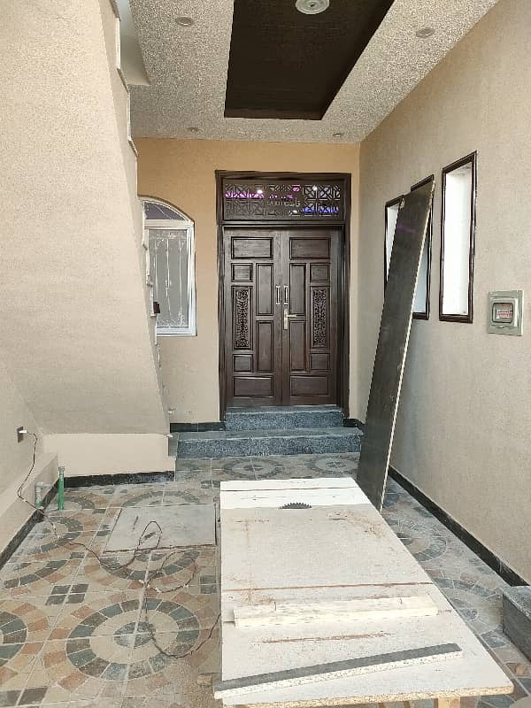 House For Sale Defince Road Near Askria 14 Vip Laction 1.5 Storey 31