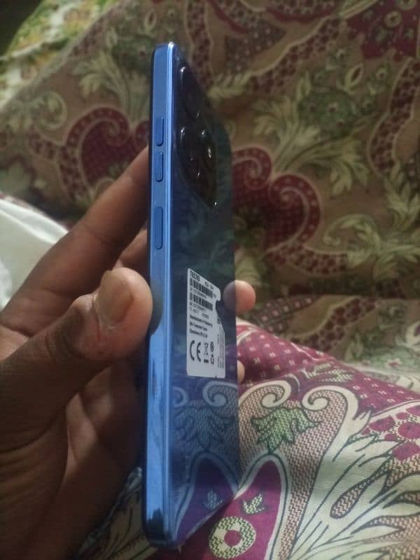 Tecno Spark 10c  4+4/128GB . . 10/10 2