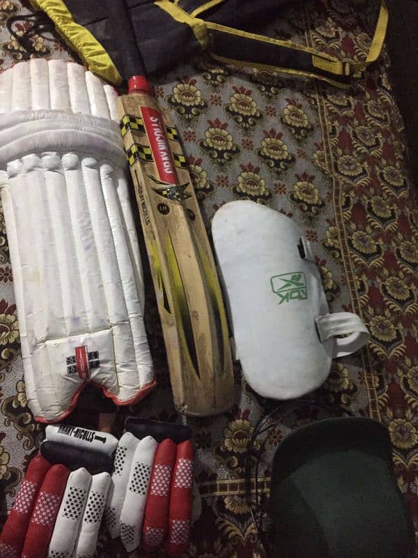 Hard boll cricket full kit with Grey neckless bat 2