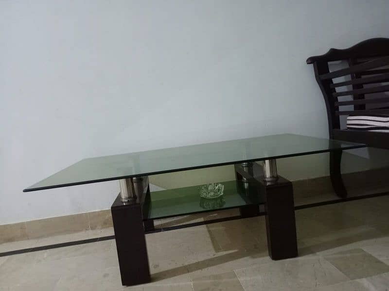 sofa and table 3