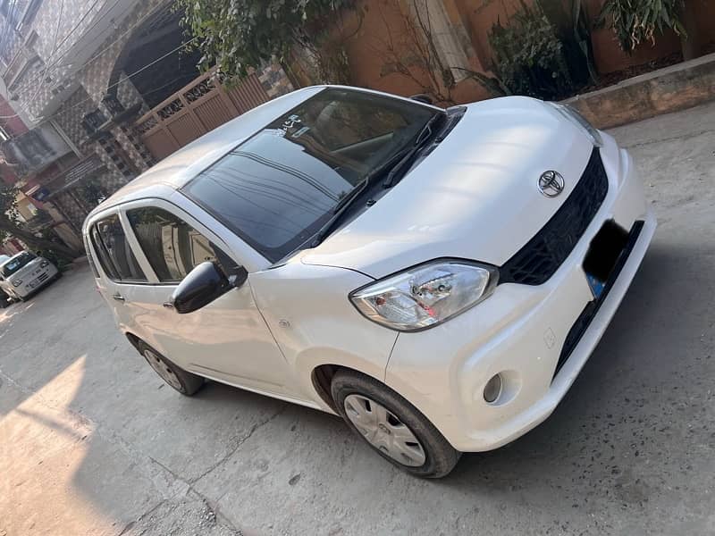 Toyota Passo 2018 model 2022 Islamabad registered 1