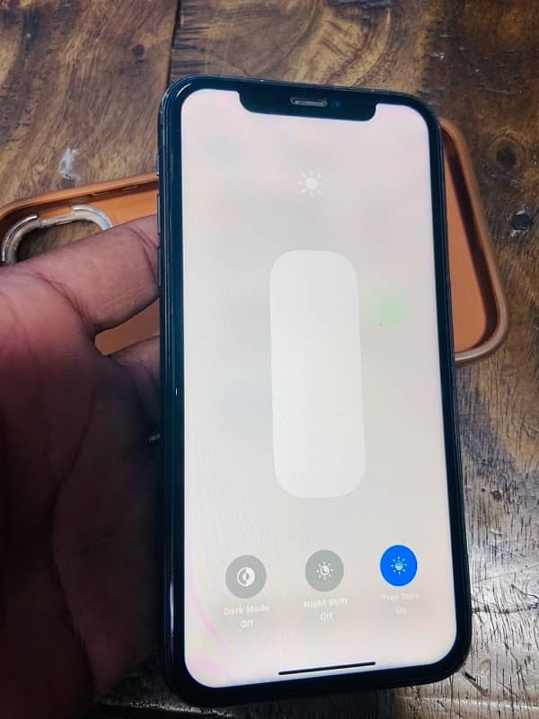 iphone 11 64 factory unlock non pta 80 healh 5