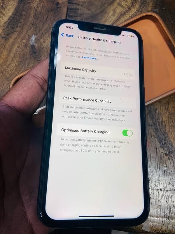 iphone 11 64 factory unlock non pta 80 healh 7