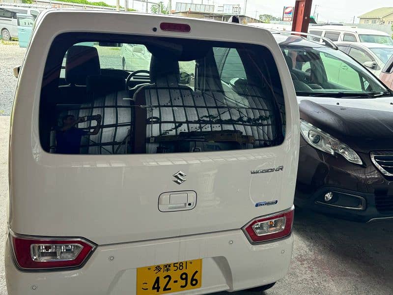 Suzuki Wagon R 2022 4