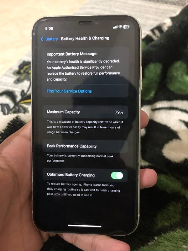 iPhone XR 64gb pta 4