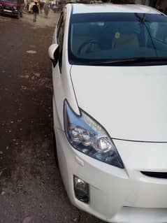 Toyota Prius 2011 S. LED perl white 1.8