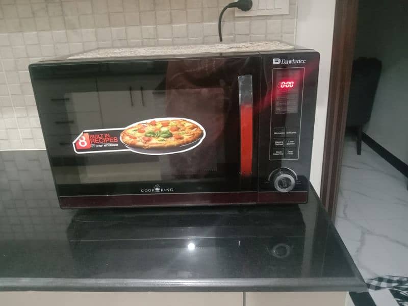 Dawlence microwave oven for sale 2