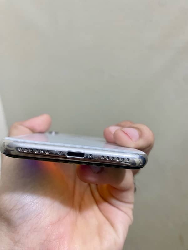 IPhone X | 64Gb | Pta Approved 3