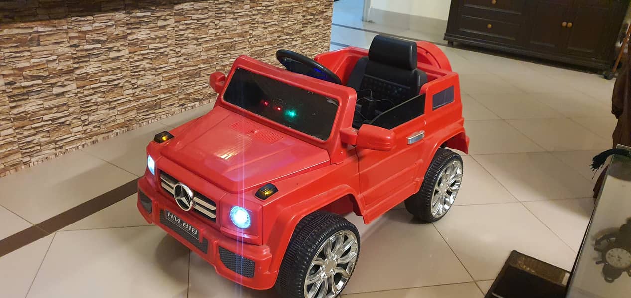 Kids Battery operated Car for sale (Battery functional) 2