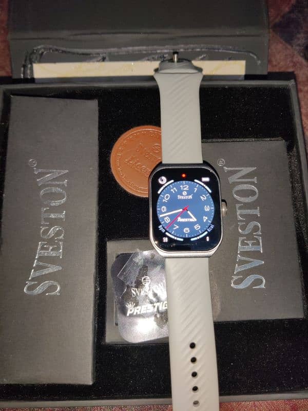 sveston prestige just 1 month used like new urgent sale 1