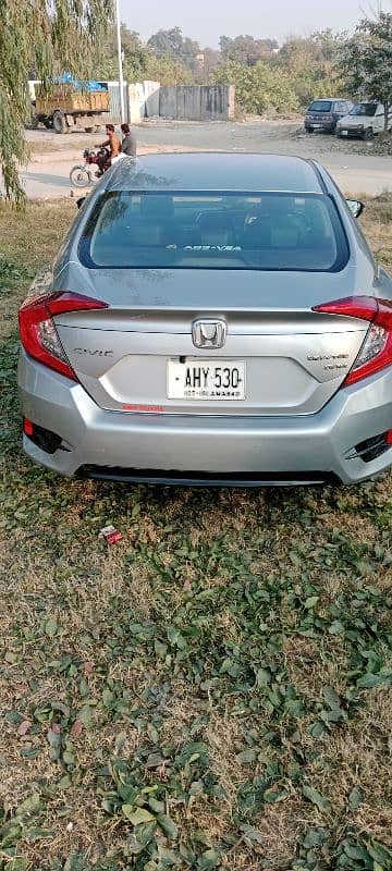 Honda Civic Oriel 2018 1