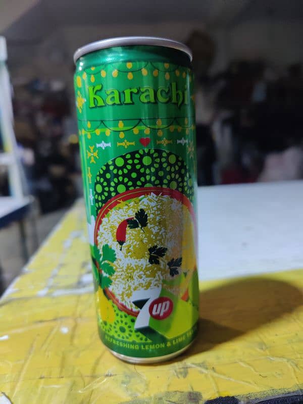 7UP CAN  Good condition 9/10 0