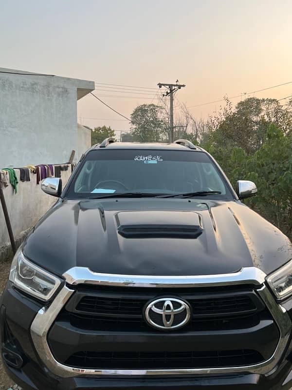 Toyota Hilux 2015 7